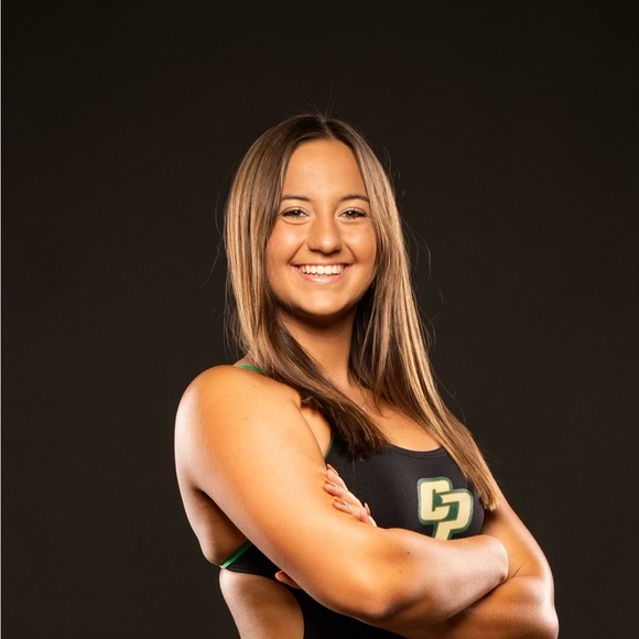 Meet your Posher, Kiersten - Picture 2 of 2